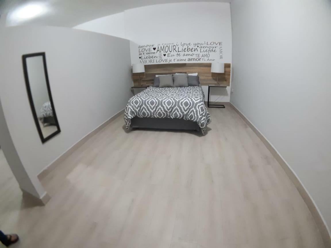 Nuevos Departamentos Centro Historico A 200 Mts Del Malecon Leilighet La Paz Eksteriør bilde